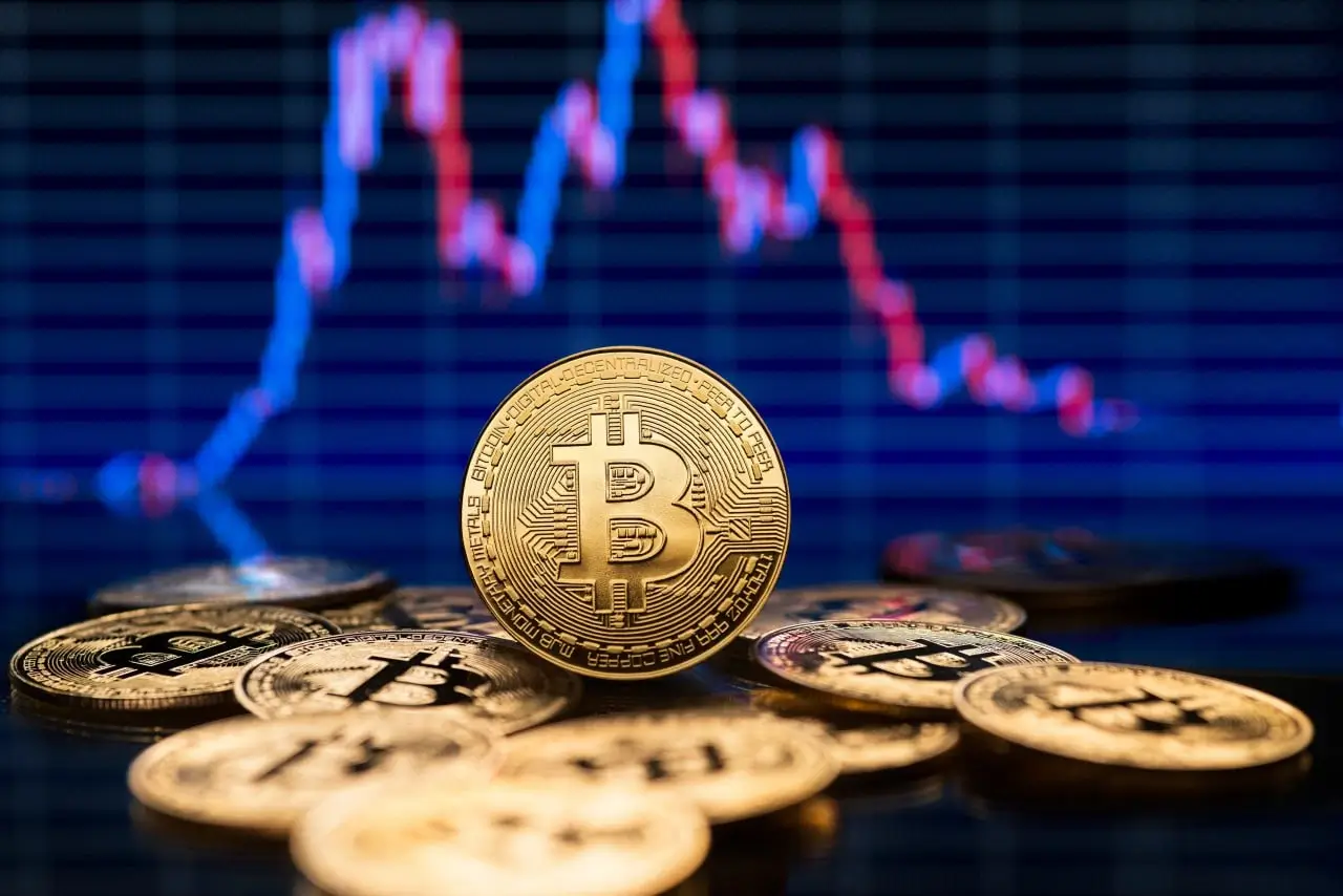 Is the right time now to buy Bitcoin?