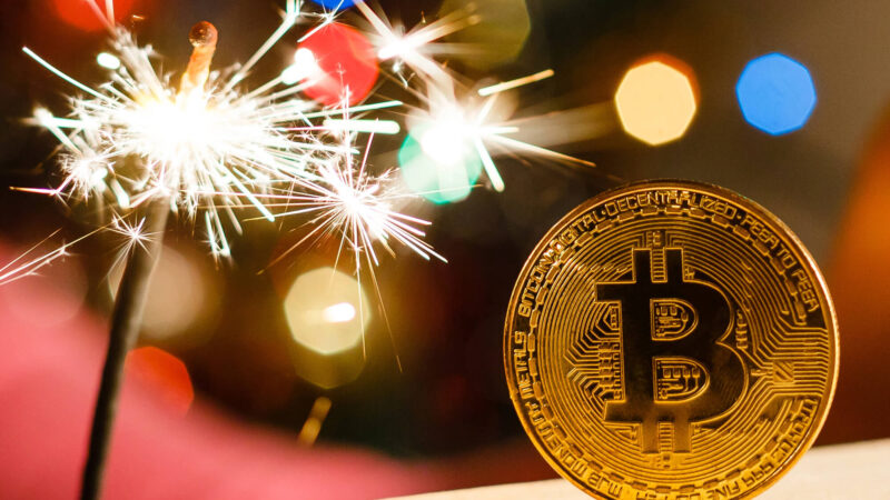 Always high in sight: Bitcoin cracks $ 100,000