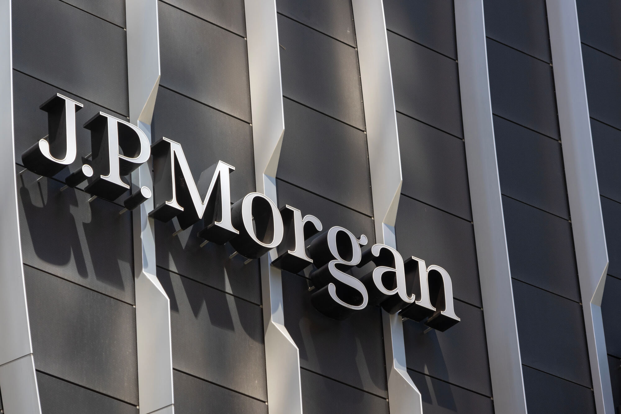 JPMorgan tests public blockchain for tokenized US state bonds