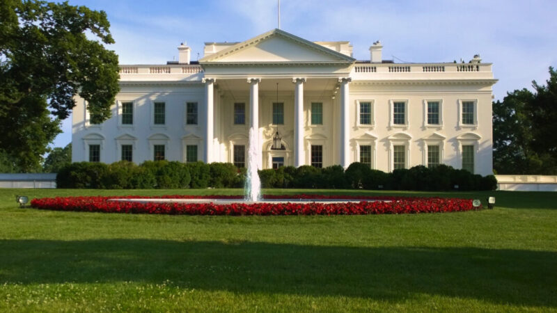 Representatives of the White House indicates Bitcoin purchases without increasing the US debt