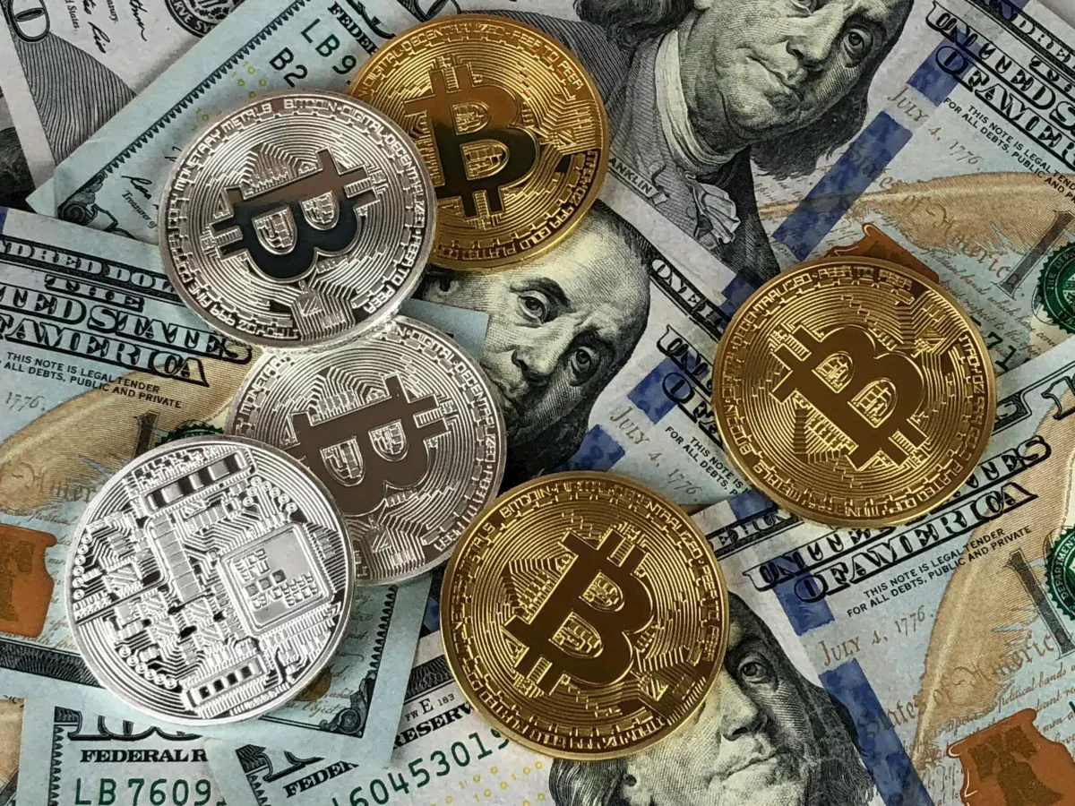 Bitcoin rally heats up because the offer shrinks and bullish patterns occur