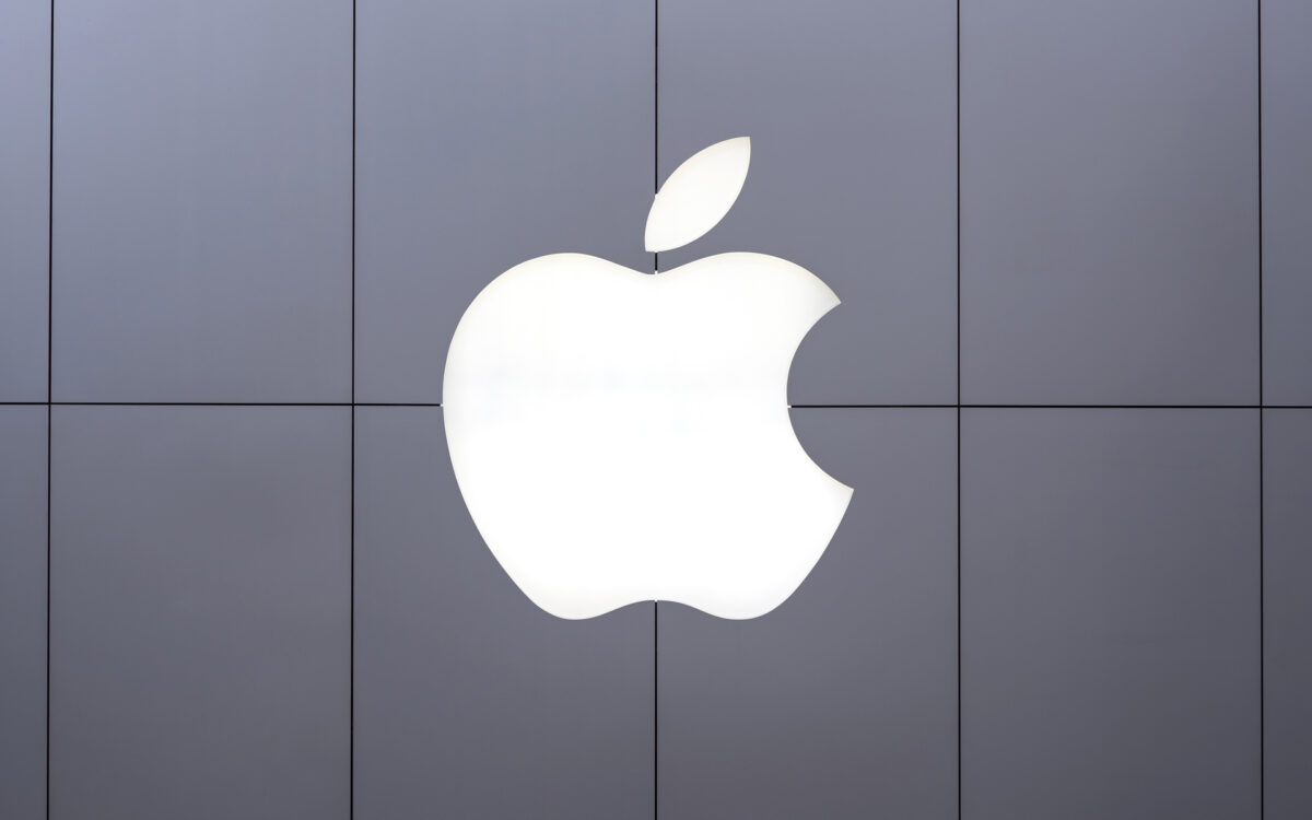 Michael Saylor pushes Apple to buy Bitcoin