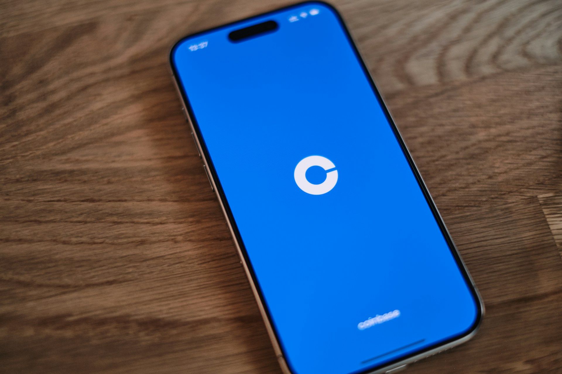 Coinbase (coin) cooperates with Perplexity AI to provide real-time cryptoma market data