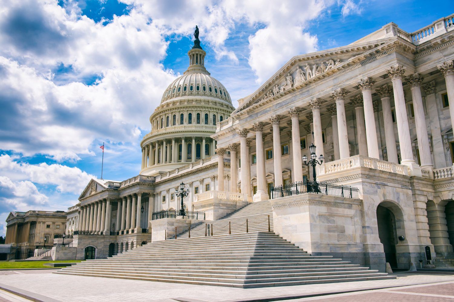 Clarity law could be a turning point for the institutional acceptance of crypto: benchmark