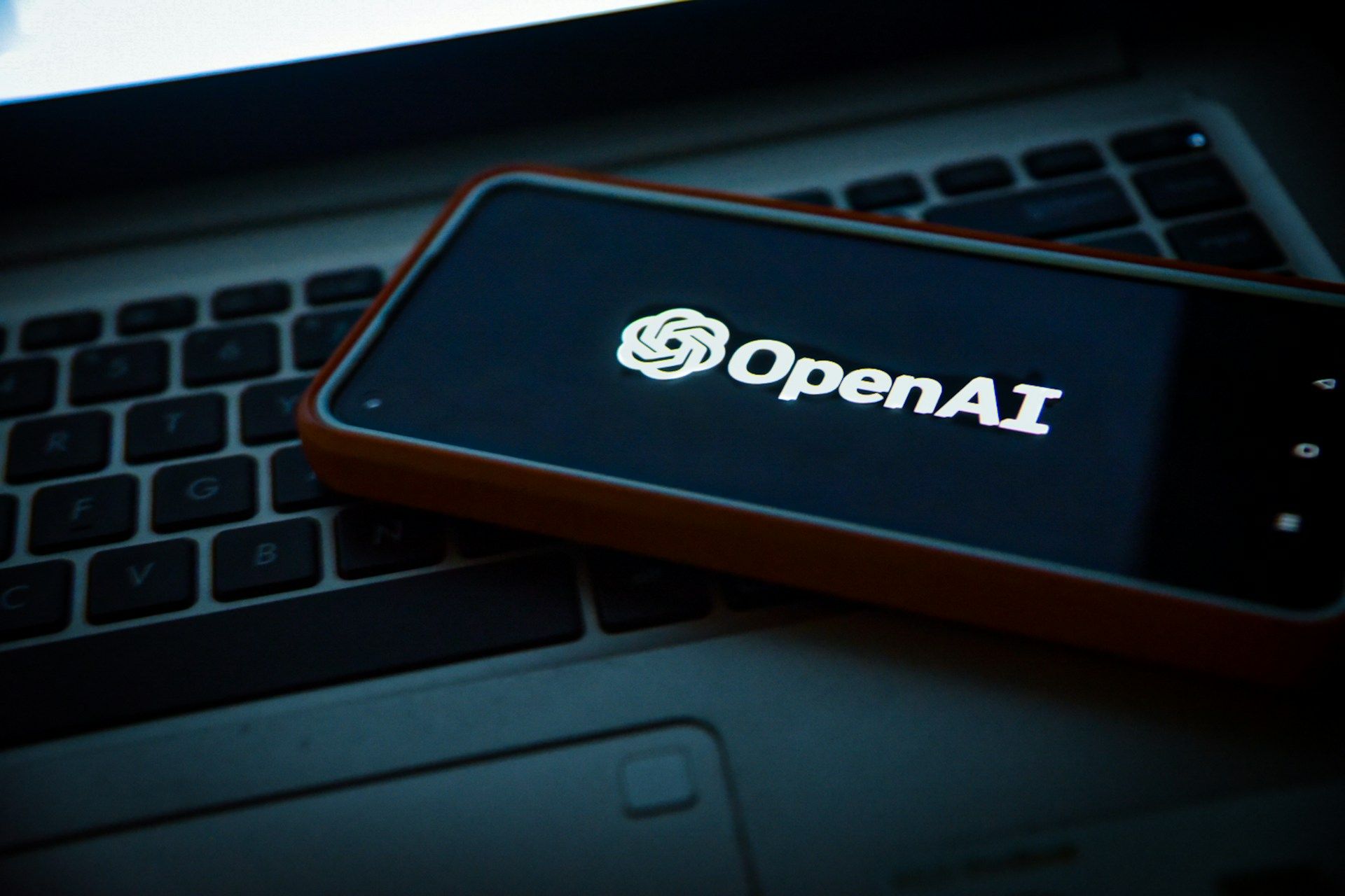 Robinhoods (Hood) Openai token Balancing on a legal wire rope, says Crypto lawyer